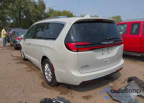 2021 Chrysler Pacifica Touring L z USA, uszkodzony, nr VIN 2C4RC1BG4MR584509